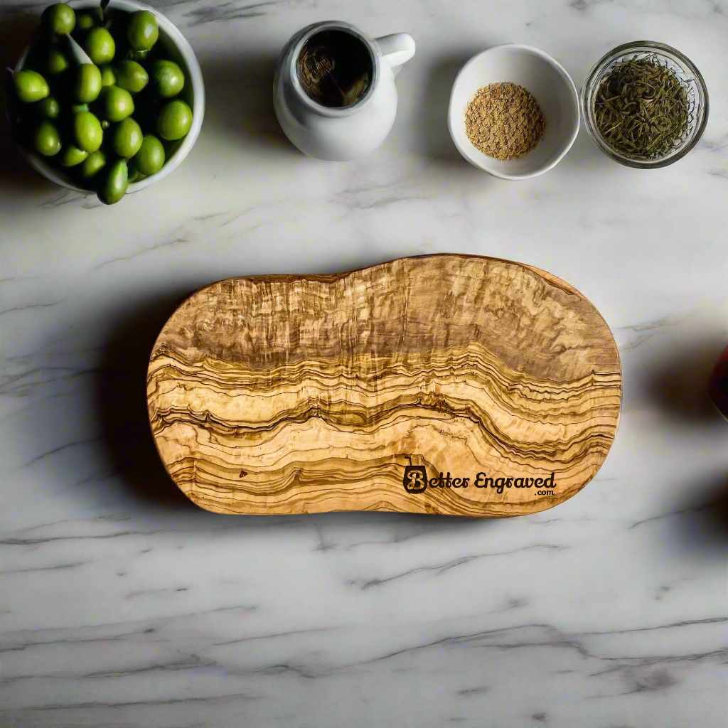 Olive Wood Cutting Board (Irregular Oval)